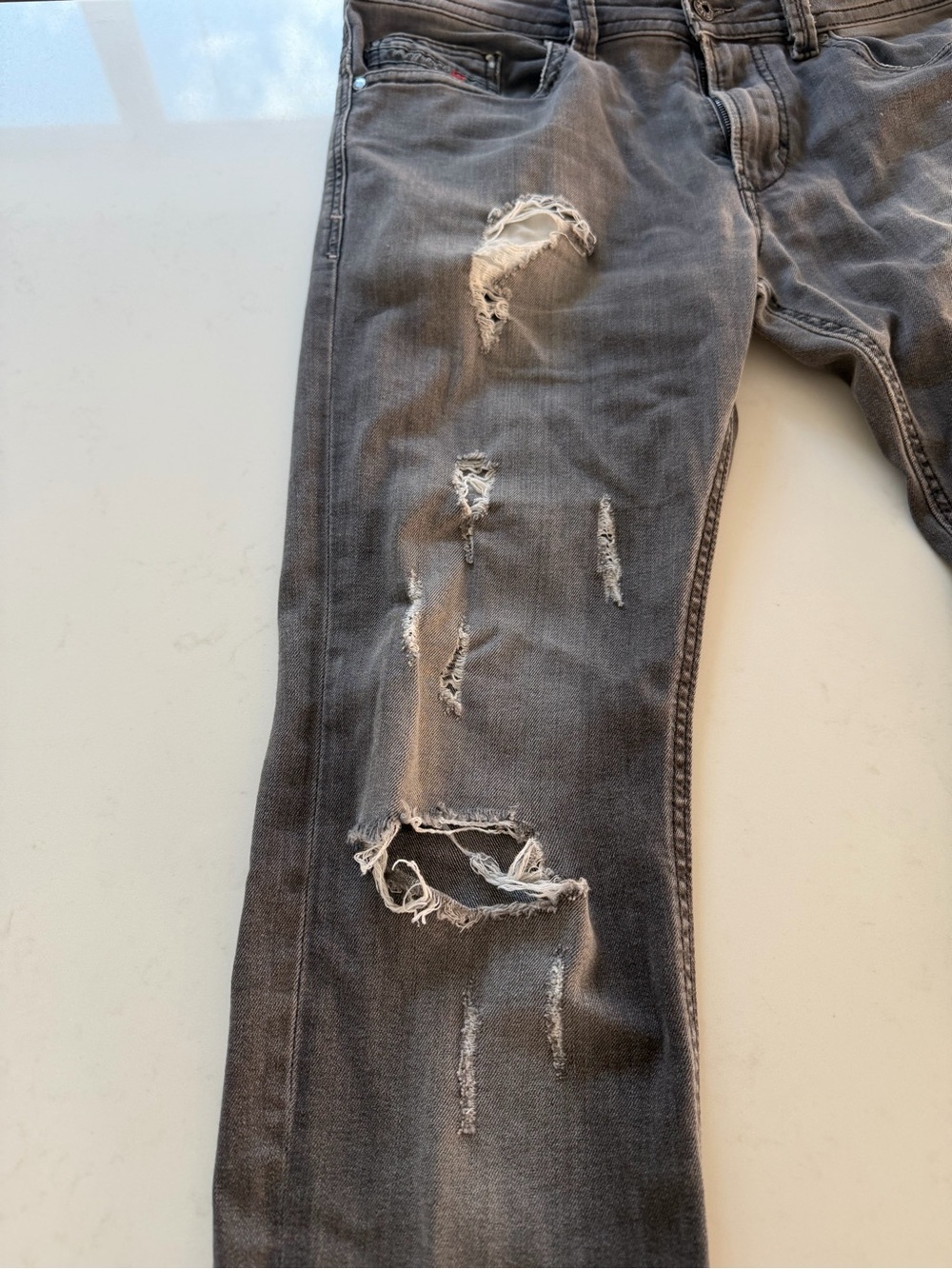 Diesel Men's Black/Grey Skinny Distressed Jeans - Picture 6 of 9